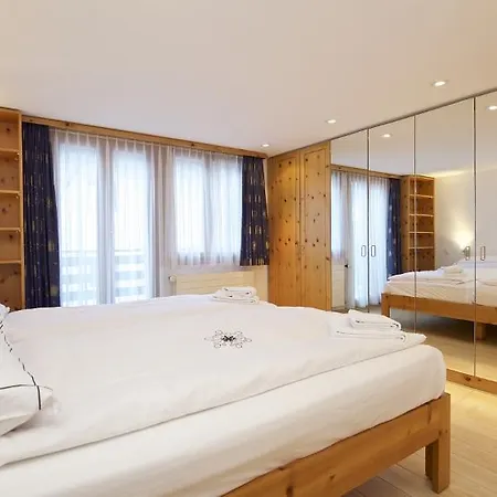 Felderhof Apartment *